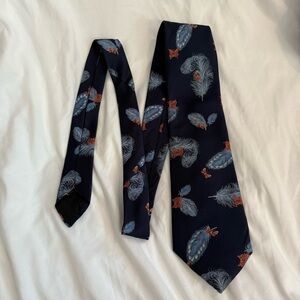 Like New Vintage Omega Feather and Butterfly Pattern Tie
